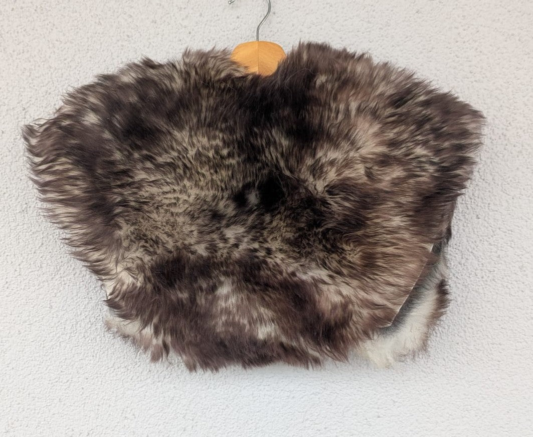 Viking Shoulder Fur, Real Sheepskin Shoulder Cape – Wikinger Schulterfell – One of a Kind – Art Nr 864