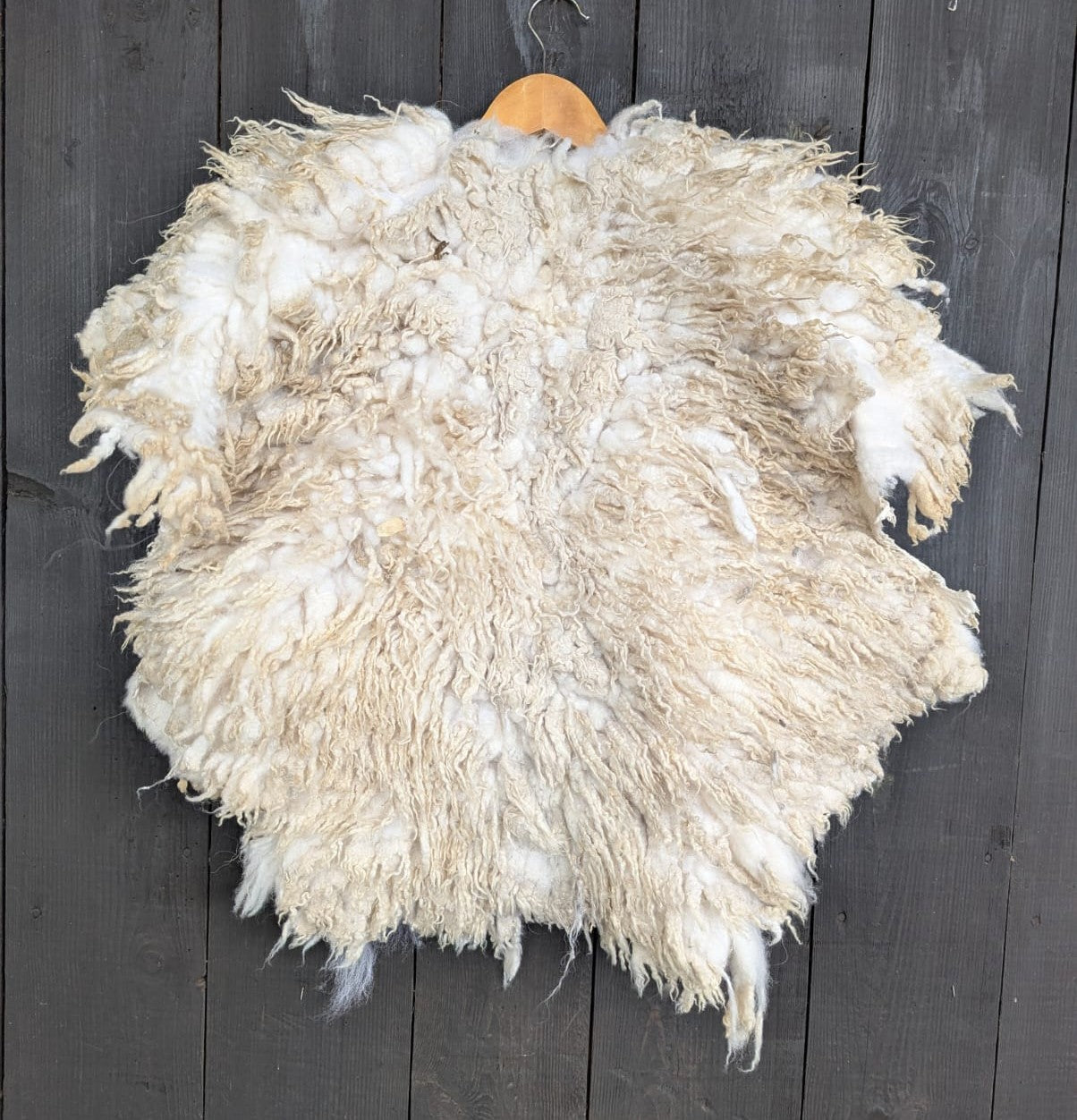 Großer Fellumhang XL - Fell für Wikinger - Viking Fell - Krieger Fell - Bekleidung mit Fell- Vikings- GOT - Einzelstück 909