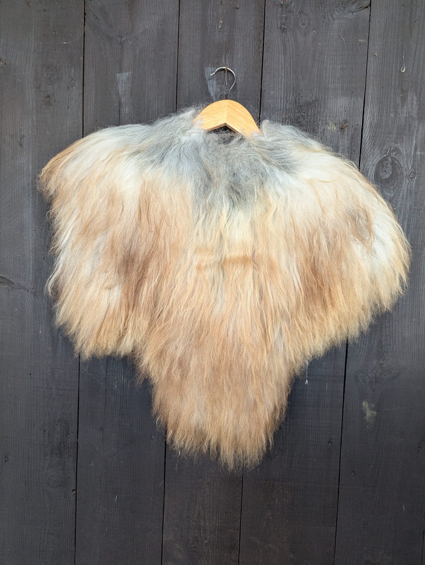 Fellumhang – Fell für Wikinger - Viking Fell - Krieger Fell - Bekleidung mit Fell - Vikings - GOT - Einzelstück 962