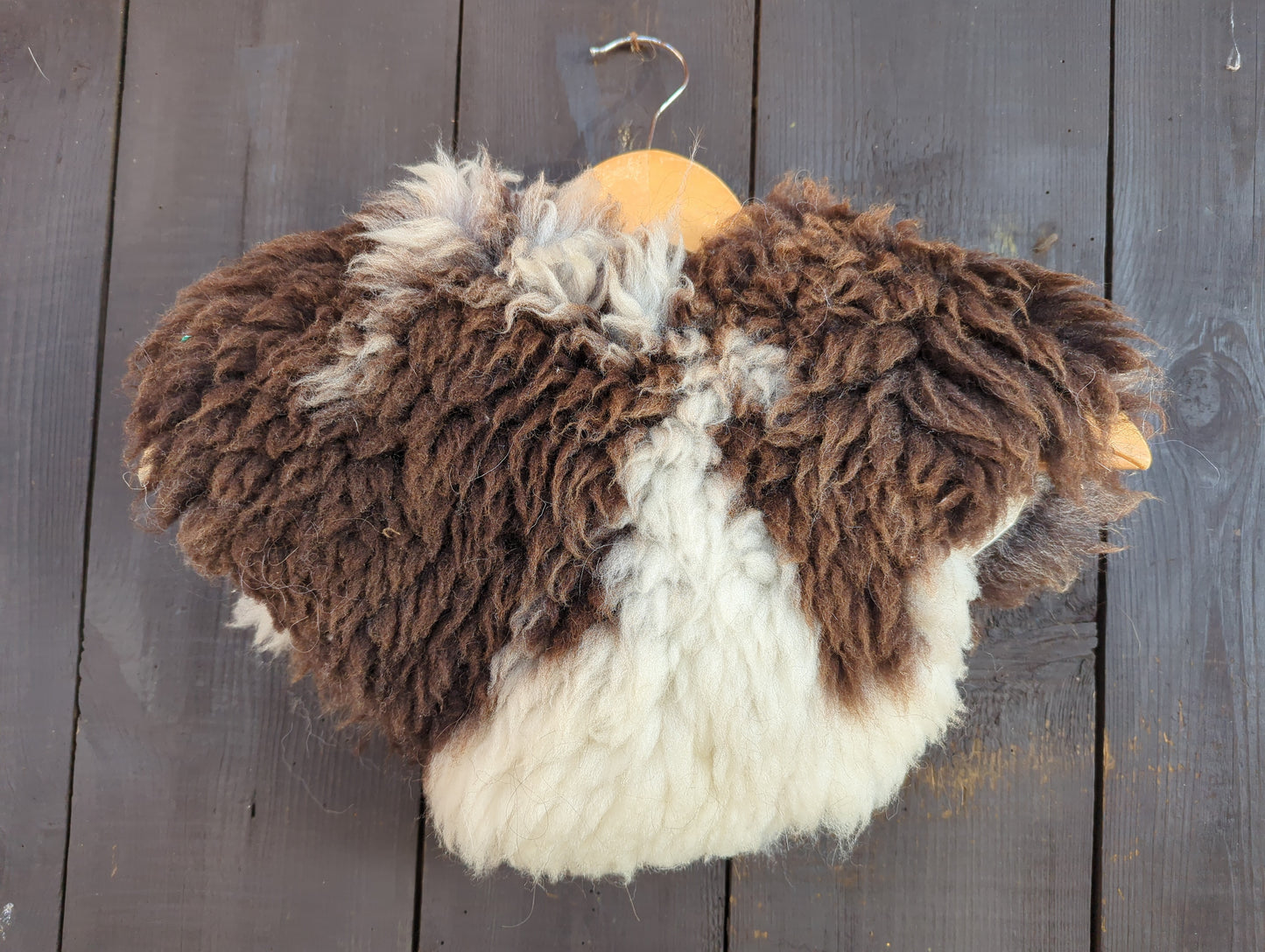 Schulterfell für Kinder Jakobsschaf mit Kette Einzelstück 601