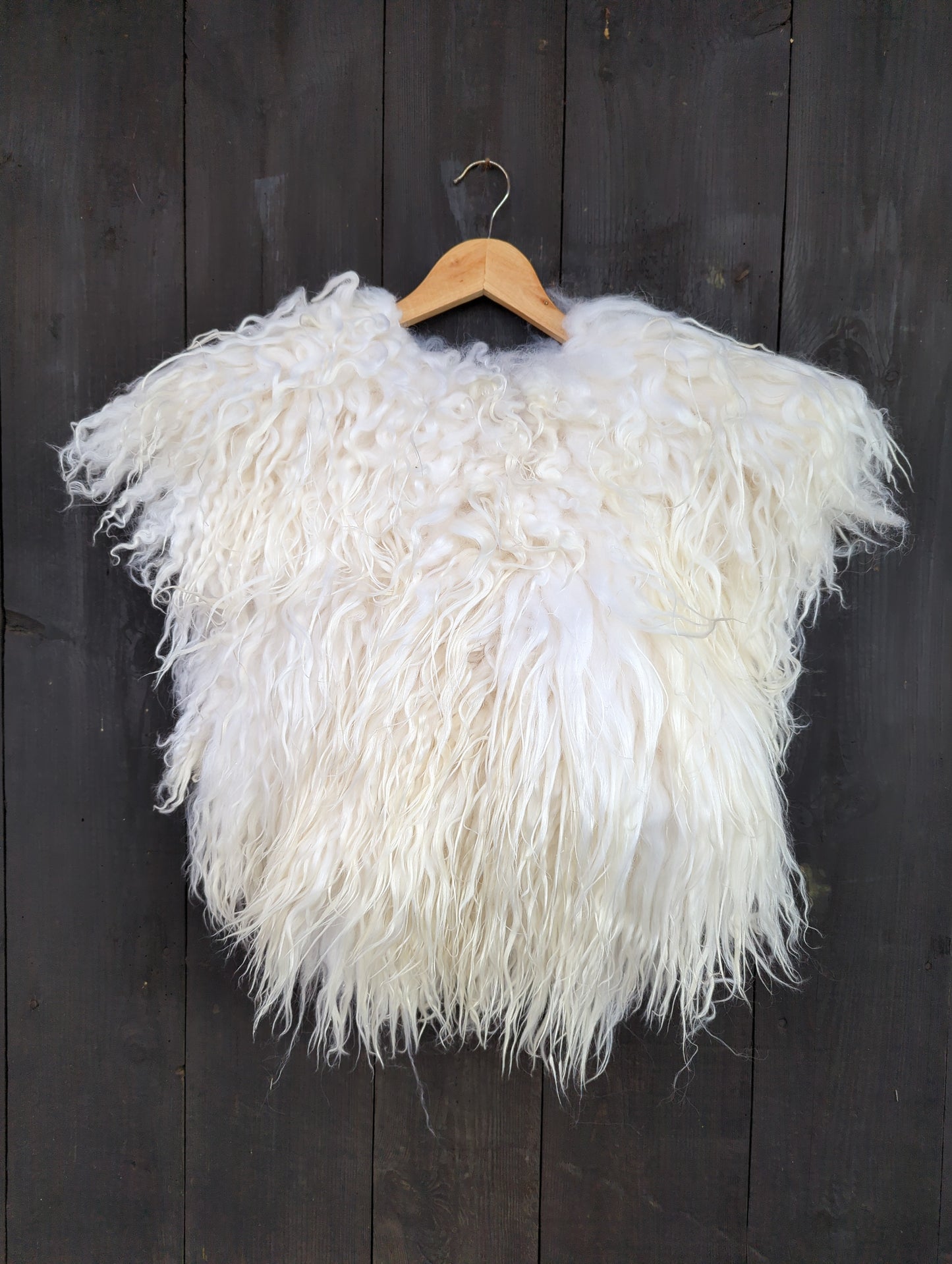 Fellumhang Islandschaf gelockt weiß FU 521