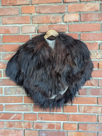 Viking Fur Cloak Black Brown – Real Icelandic Sheepskin – Wikinger Fellumhang – Rustikal Wild – Einzelstück 621