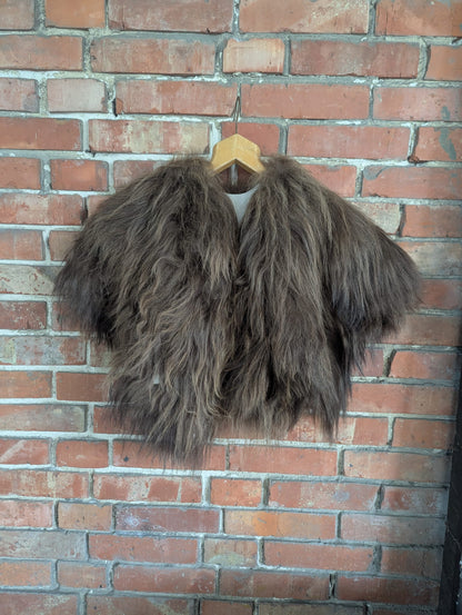 Viking Fur Cloak Brown XL – Real Icelandic Sheepskin – Wikinger Fellumhang – Mittelalter Fell – Einzelstück 721