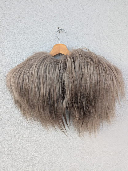 Schulterfell – Fell für Wikinger - Viking Fell - Krieger Fell - Bekleidung mit Fell - Vikings - GOT - Einzelstück 815