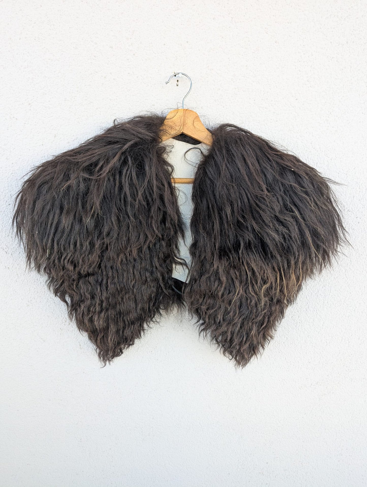 Schulterfell – Fell für Wikinger - Viking Fell - Krieger Fell - Bekleidung mit Fell - Vikings - GOT - Einzelstück 829