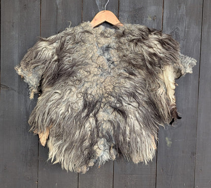 Schulterfell - Fell für Wikinger - Viking Fell - Krieger Fell - Halloween - Bekleidung mit Fell- Vikings- GOT-Mittelalter- FU902