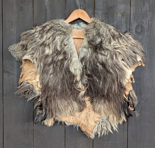Schulterfell - Fell für Wikinger - Viking Fell - Krieger Fell - Halloween - Bekleidung mit Fell- Vikings- GOT-Mittelalter- FU902