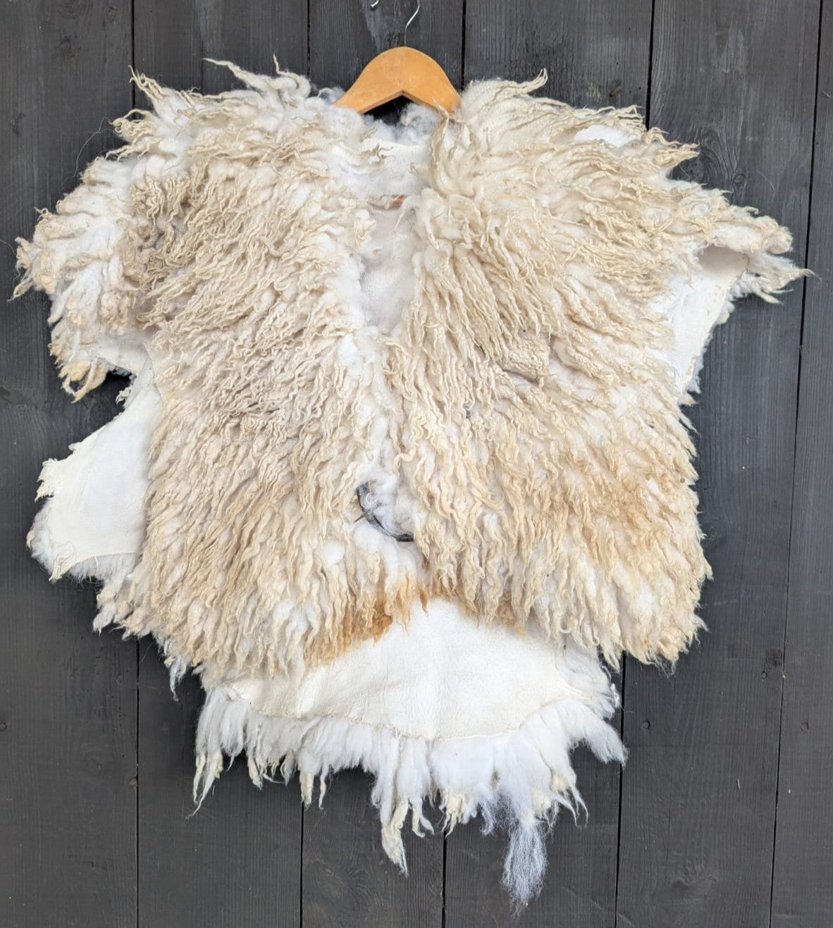 Großer Fellumhang XL - Fell für Wikinger - Viking Fell - Krieger Fell - Bekleidung mit Fell- Vikings- GOT - Einzelstück 909