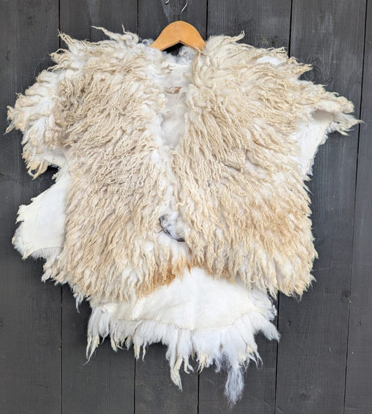 Großer Fellumhang XL - Fell für Wikinger - Viking Fell - Krieger Fell - Bekleidung mit Fell- Vikings- GOT - Einzelstück 909