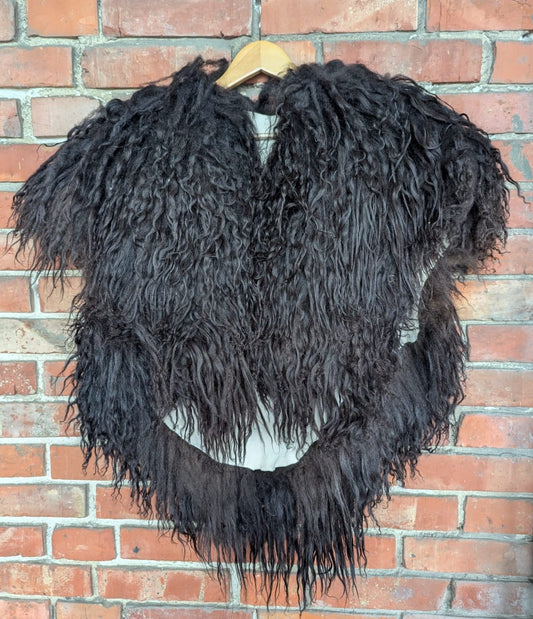 Großer Fellumhang XL - Fell für Wikinger - Viking Fell - Krieger Fell - Bekleidung mit Fell- Vikings- GOT - Einzelstück 917