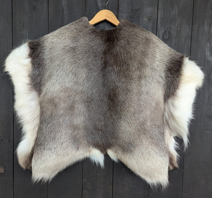 Großer Fellumhang XXL - Fell für Wikinger - Viking Fell - Krieger Fell - Bekleidung mit Fell- Vikings- GOT - Einzelstück 923