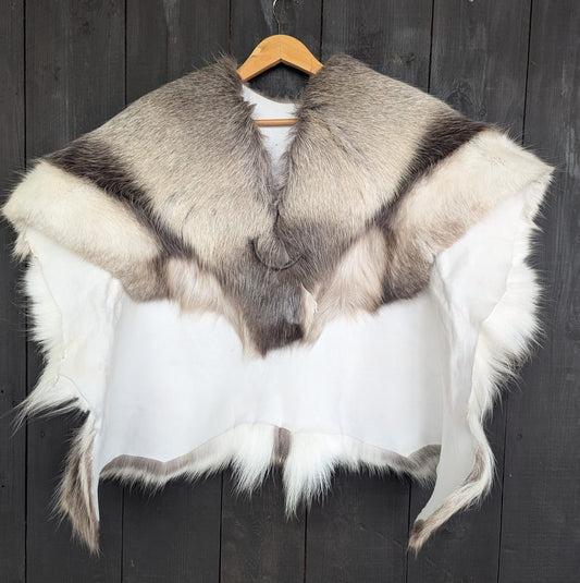 Großer Fellumhang XXL - Fell für Wikinger - Viking Fell - Krieger Fell - Bekleidung mit Fell- Vikings- GOT - Einzelstück 923