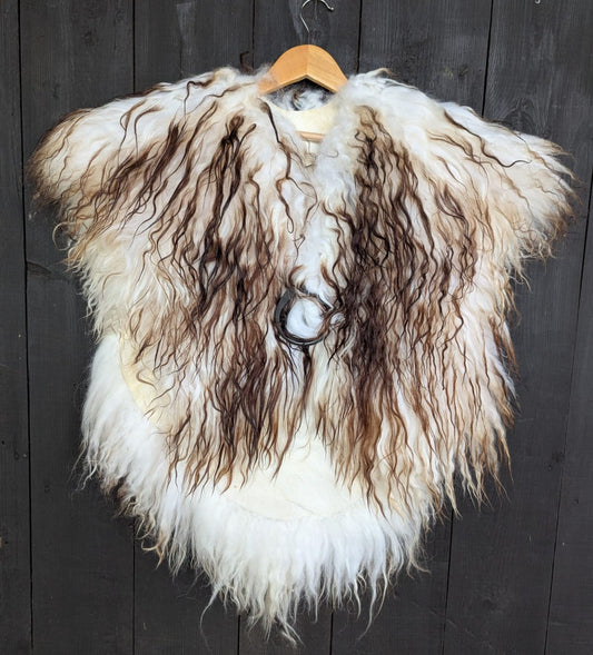 Großer Fellumhang XL - Fell für Wikinger - Viking Fell - Krieger Fell - Bekleidung mit Fell- Vikings- GOT - Einzelstück 937