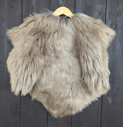 Fellumhang – Fell für Wikinger – Viking Fell – Krieger Fell – Bekleidung mit Fell – Vikings – GOT – Einzelstück 939