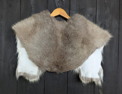 Schulterfell – Fell für Wikinger – Viking Fell – Krieger Fell – Bekleidung mit Fell – Vikings – GOT – Einzelstück 940