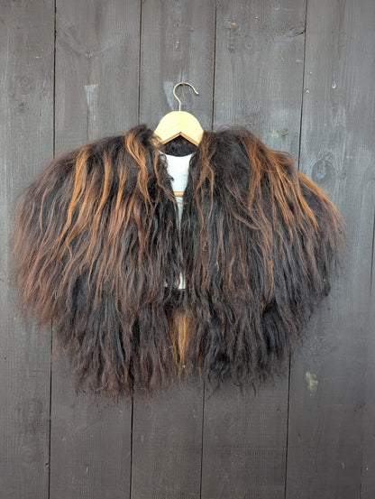 Schulterfell Fell für Wikinger - Viking Fell - Krieger Fell - Bekleidung mit Fell - Vikings - GOT - Einzelstück –– Einzelstück 951