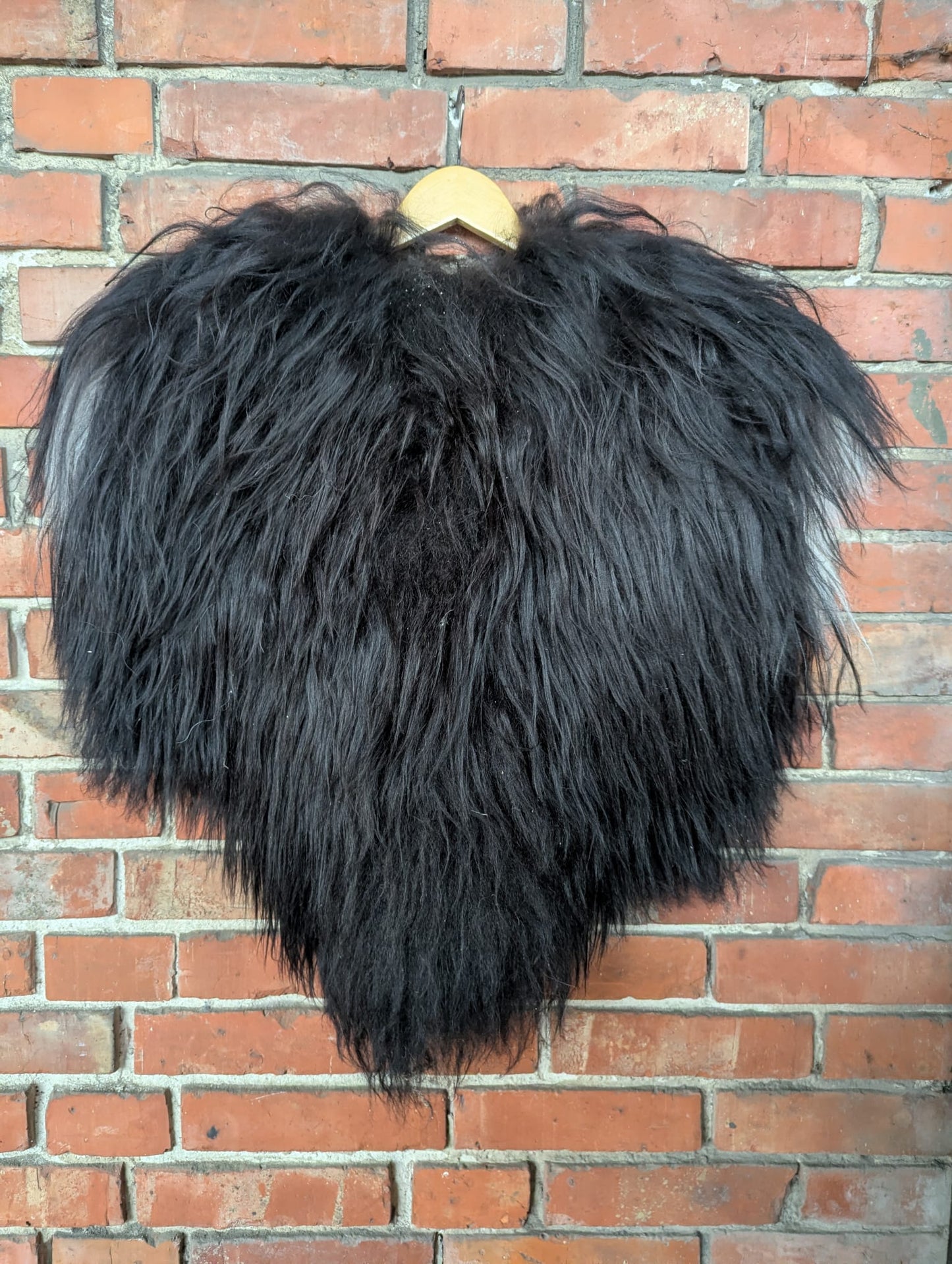 Fellumhang – Fell für Wikinger - Viking Fell - Krieger Fell - Bekleidung mit Fell - Vikings - GOT - Einzelstück  952