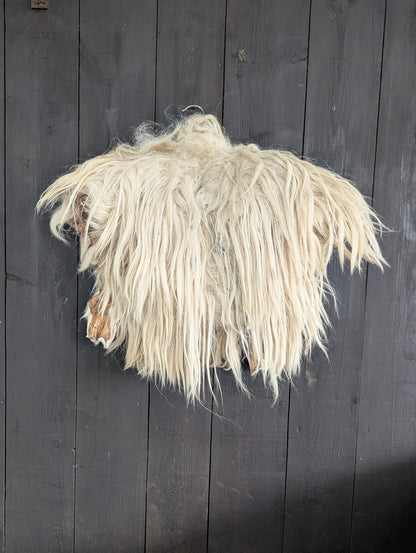 Wide Viking Shoulder Fur Natural – Real Heidschnucke Sheepskin – Wikinger Schulterfell – Mittelalter – Einzelstück H10