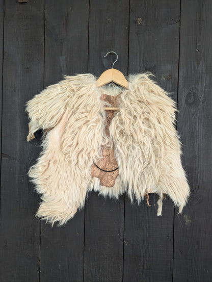 Viking Shoulder Fur Natural – Real Heidschnucke Sheepskin – Wikinger Schulterfell Klein – Mittelalter – Einzelstück H19