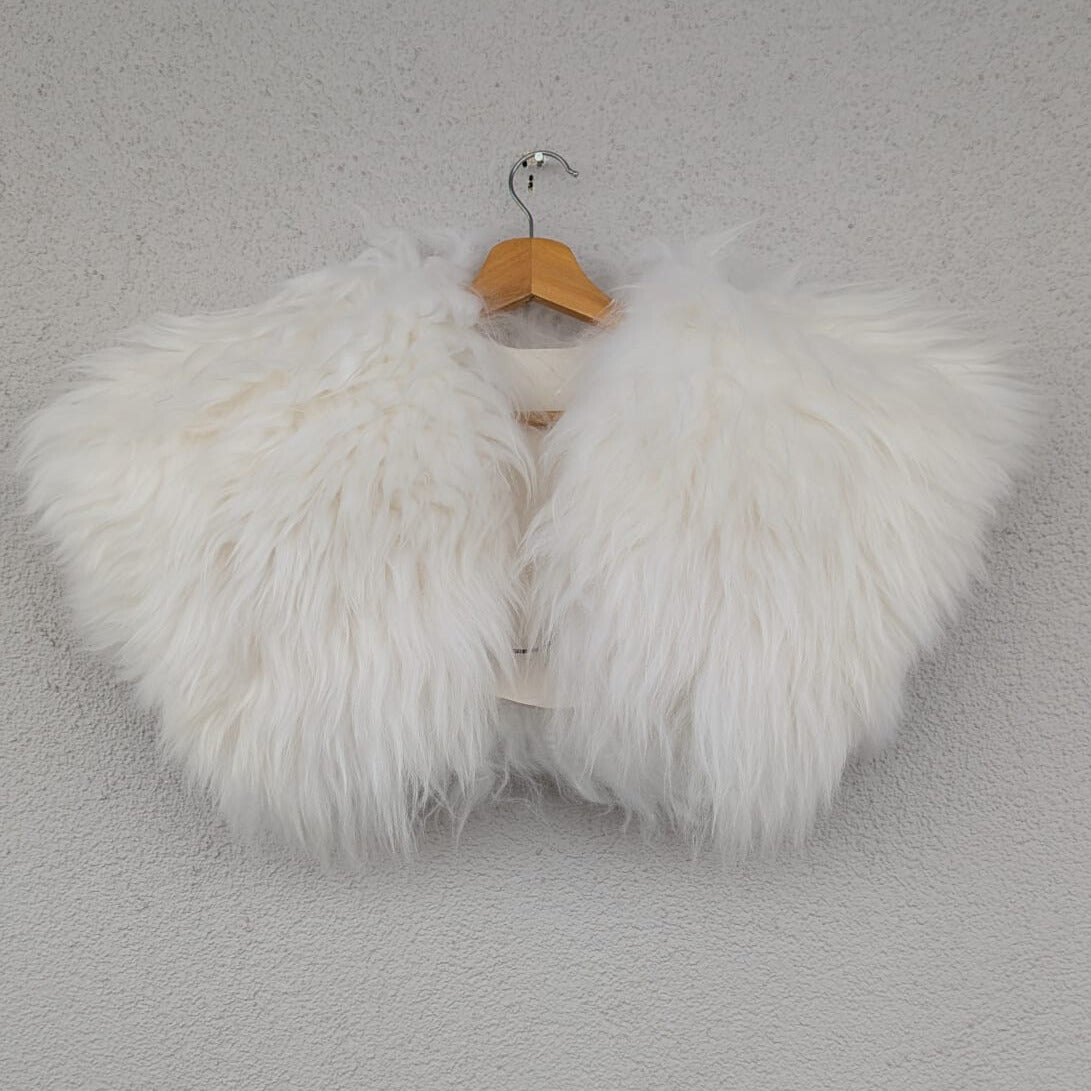 Viking Shoulder Fur – Real Sheepskin Shoulder Cape  – Wikinger Schulterfell- One of a Kind – S5