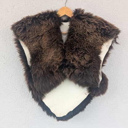 Viking Shoulder Fur – Real Sheepskin Shoulder Cape – Black – Wikinger Schulterfell – One of a Kind- S1
